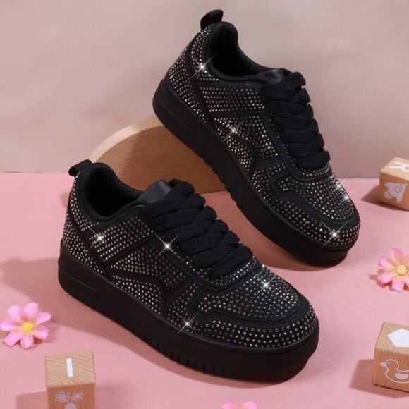 Kids Black Rhinestone Lace-Up Sneakers - Picture 4 of 4